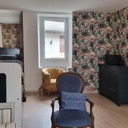 Au Petit Bonheur - 2 *